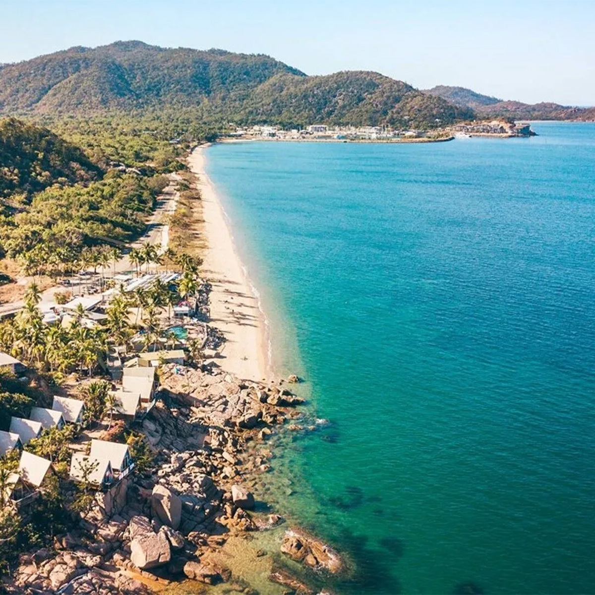 TOWNSVILLE 2 NIGHT PACKAGE (HKG vs CHI)